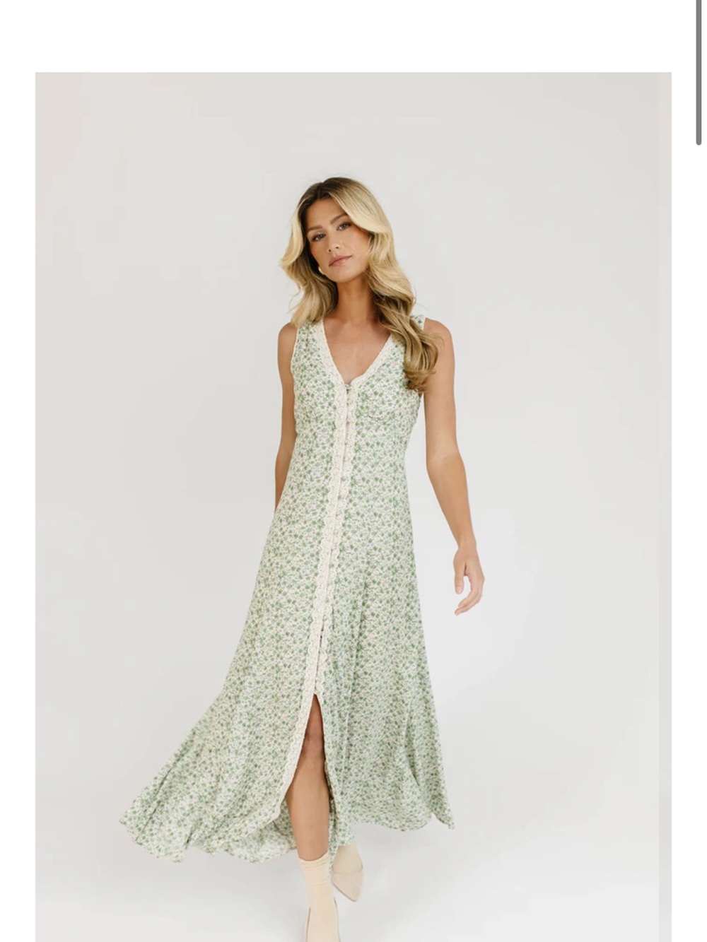Light Green Floral Button-Front Maxi Dress